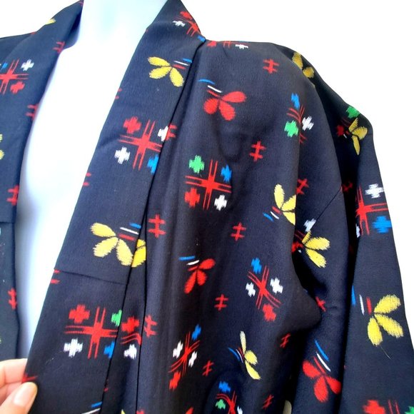 Vintage Black Kimono Abstract Floral Wool Blend Hand Stitched NWOT Dead Stock - Picture 9 of 9